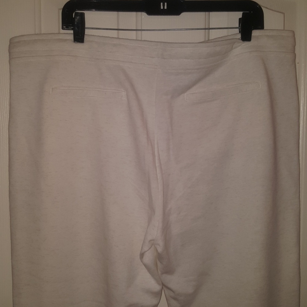 Lounge pants - Picture 3 of 4